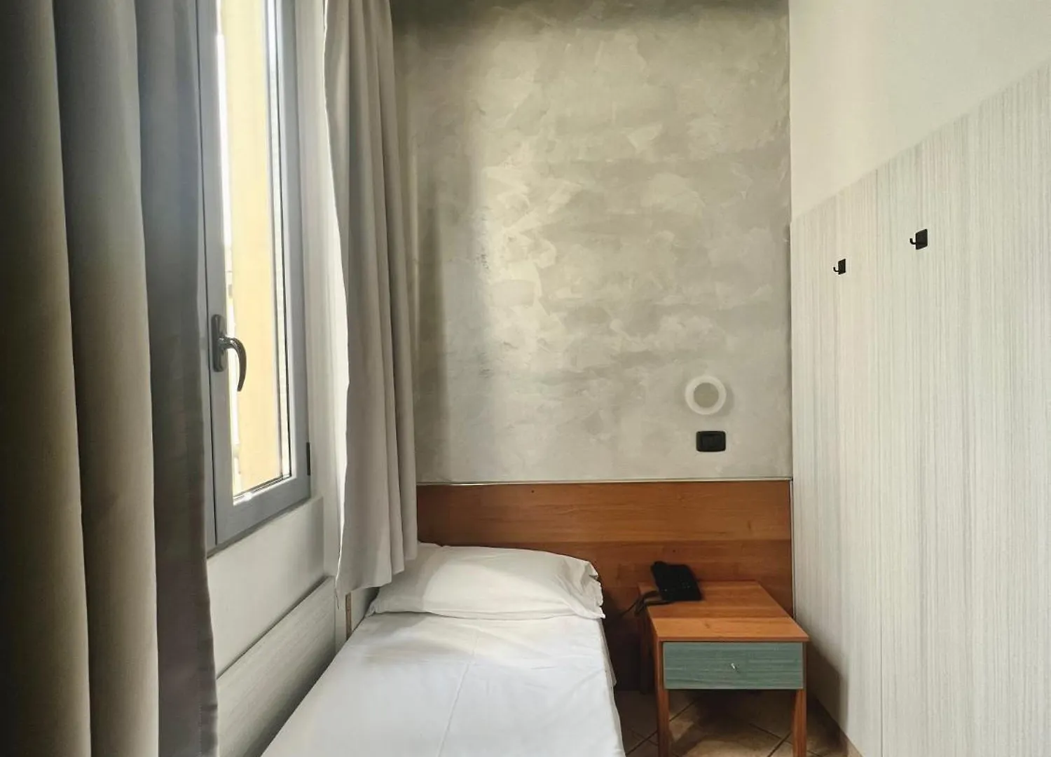 Hotel Sara Milano 2*,  Italia