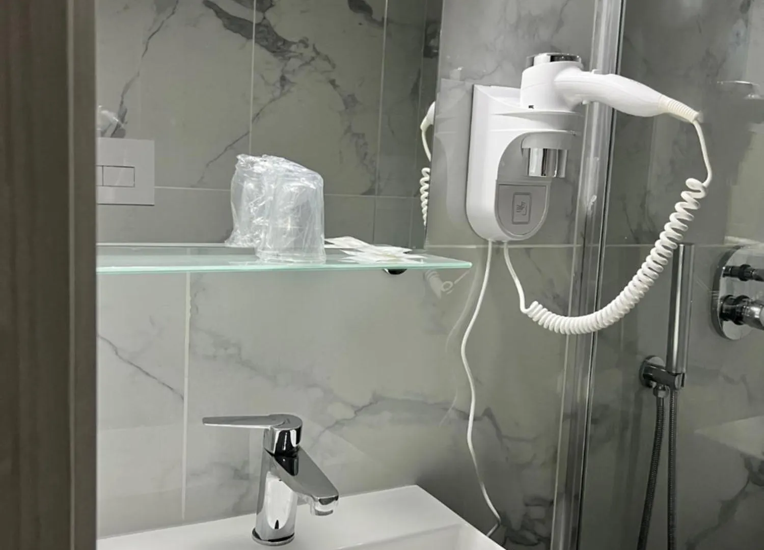 Hotel Sara Milan Italy